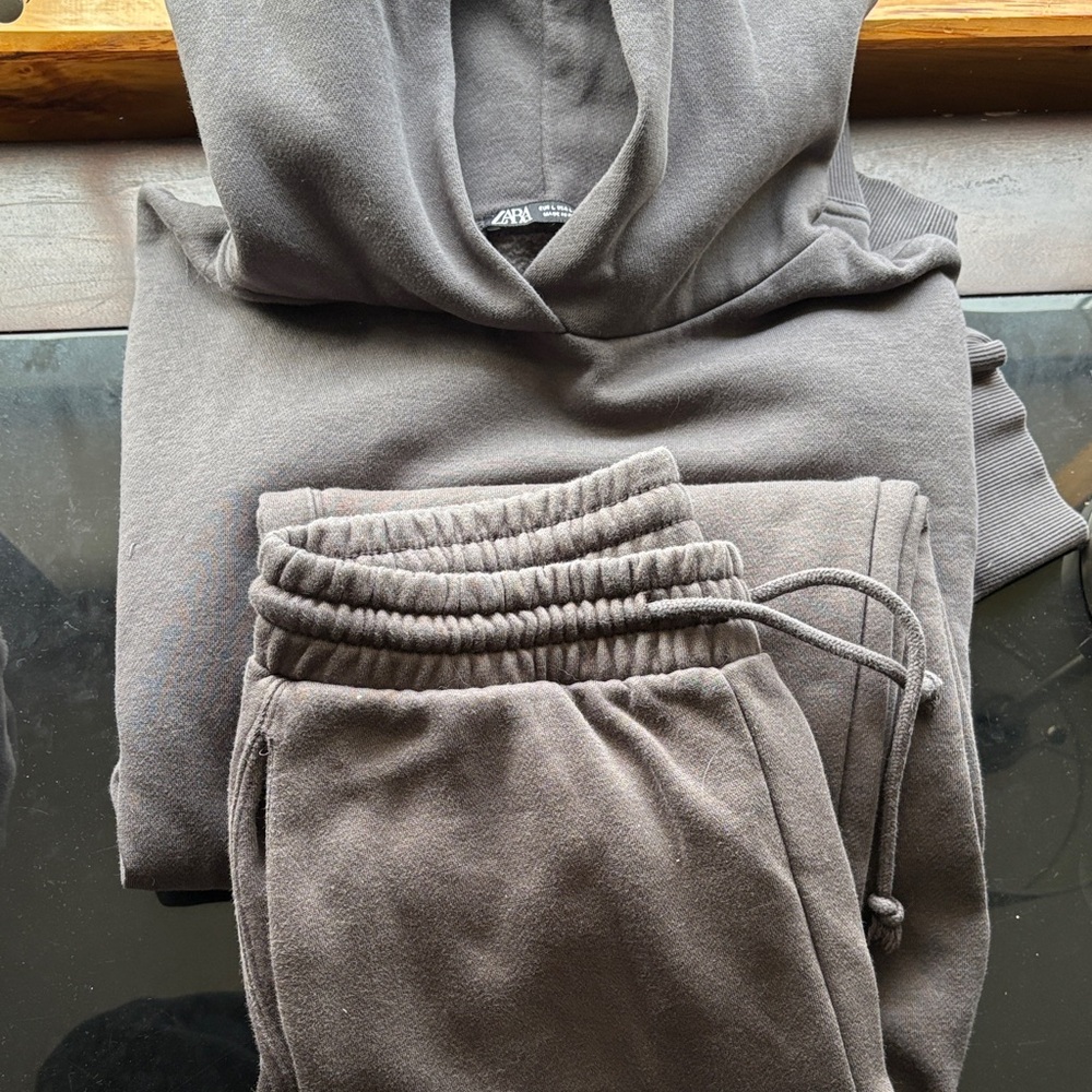 Zara Brown Track Pants & Hoodie Set